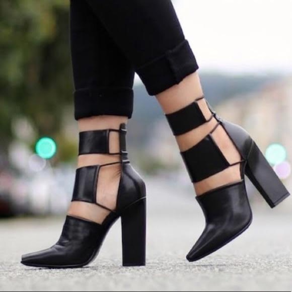 Crazy Cool Alexander Wang Mackenzie Booties
